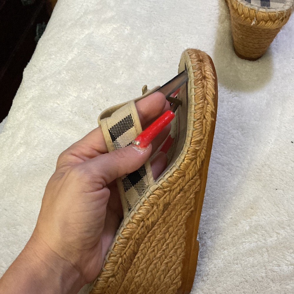 Burberry wedge Sandals - Picture 13 of 16